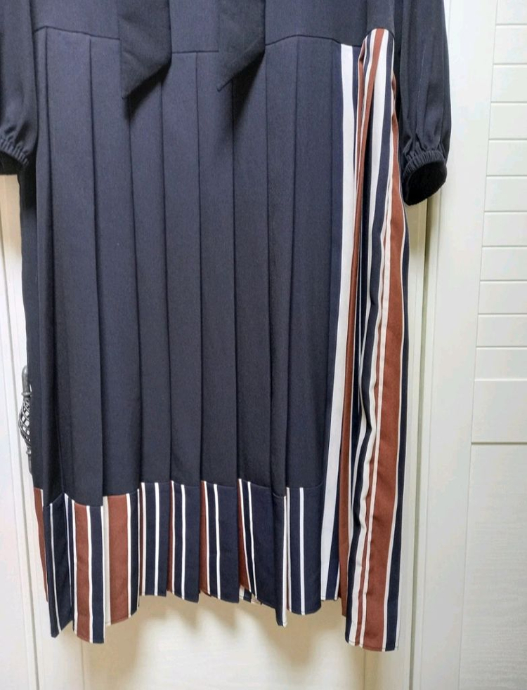 M12 플리츠 원피스(55~66) ㅡ새상품 이미지