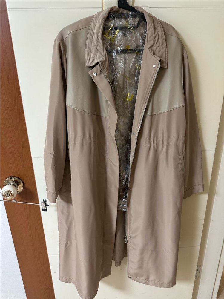 리오벨 양가죽 배색 트렌치 코트 점퍼 66-77사이즈 이미지