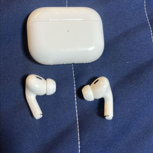 에어팟 프로 2세대 c타입 이미지