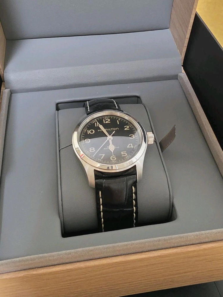 해밀턴 머피 38MM 풀박스 + 정품 브레이슬릿 팝니다. 이미지
