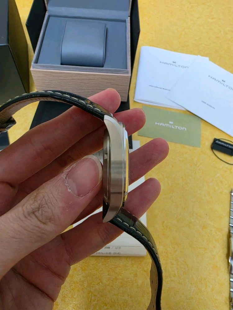 해밀턴 머피 38MM 풀박스 + 정품 브레이슬릿 팝니다. 이미지