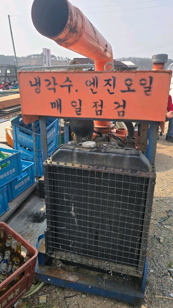 판매물품. 대형 엔진양수기 판매합니다 이미지