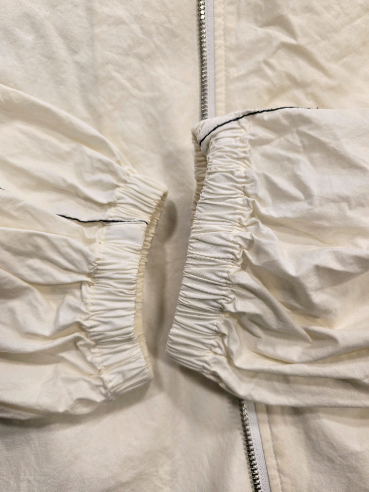 마뗑킴 로고 코팅 바람막이 자켓 점퍼 아이보리 프리사이즈 이미지