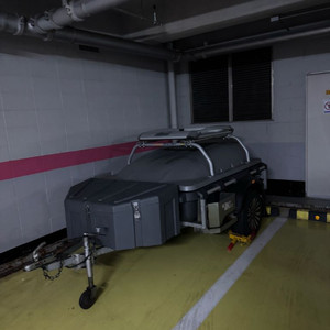 캠핑 트레일러 이미지