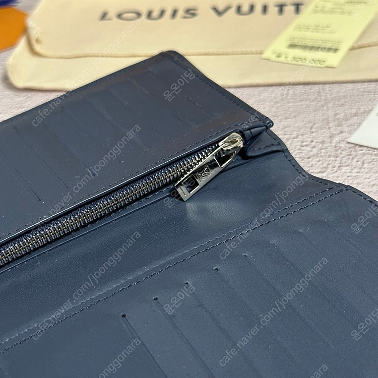 [풀구성] 루이비통 에어로그램 브라짜 월릿 장지갑 네이비 블루 이미지