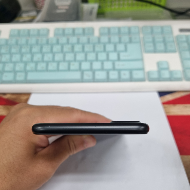 아이폰7플러스 7+ 128GB 블랙 중고폰 배터리100% 레트로감성 사진폰 인스타 카메라폰 208442 이미지