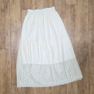 제너럴아이디어(GENERAL IDEA) 레이스스커트 프리사이즈 새상품 이미지