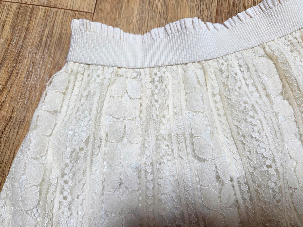 제너럴아이디어(GENERAL IDEA) 레이스스커트 프리사이즈 새상품 이미지