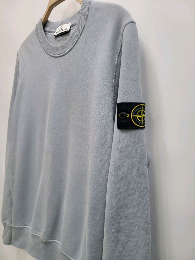 STONE ISLAND 21FW스톤아일랜드 와펜 크루넥 맨투맨/ 남 S 그레이 이미지
