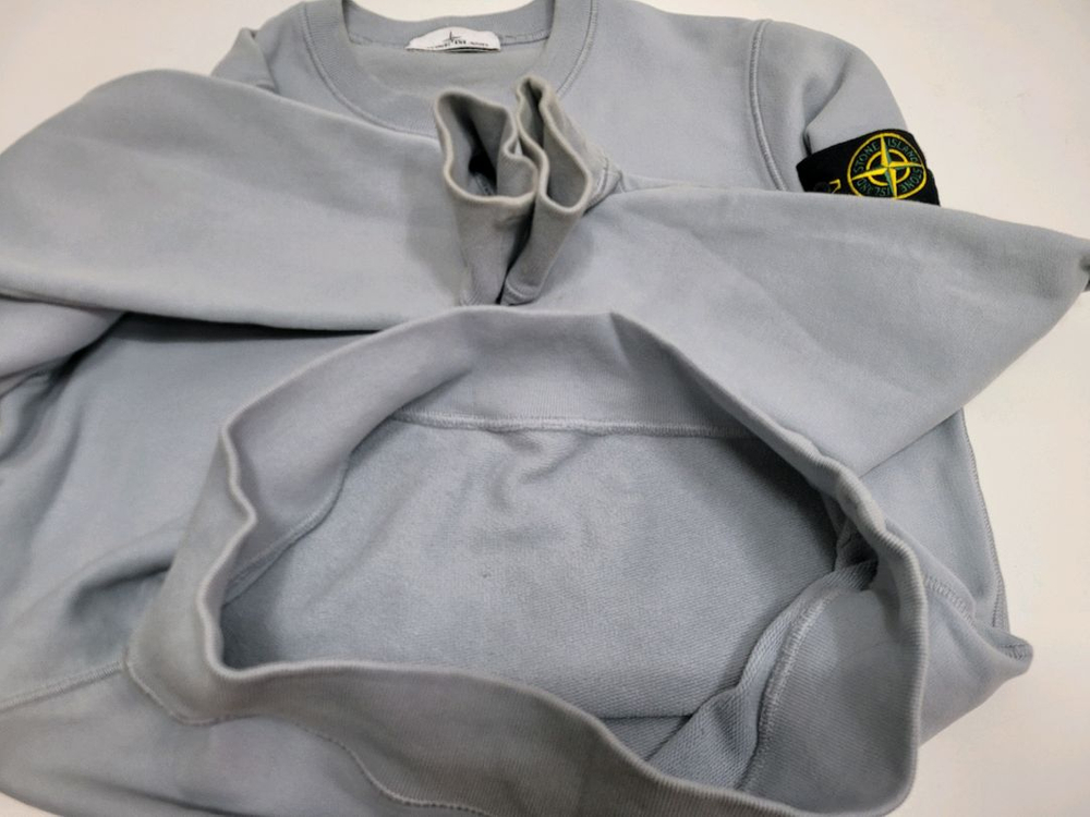 STONE ISLAND 21FW스톤아일랜드 와펜 크루넥 맨투맨/ 남 S 그레이 이미지