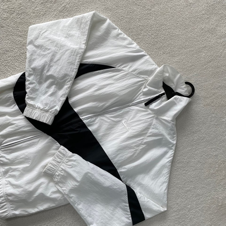 S 나이키 빅스우시 바람막이 화이트 90 이미지