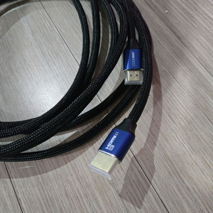 코드웨이 hdmi 2.1 8k 미사용 케이블 2m 2개 이미지