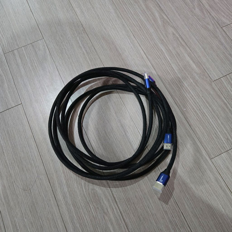 코드웨이 hdmi 2.1 8k 미사용 케이블 2m 2개 이미지