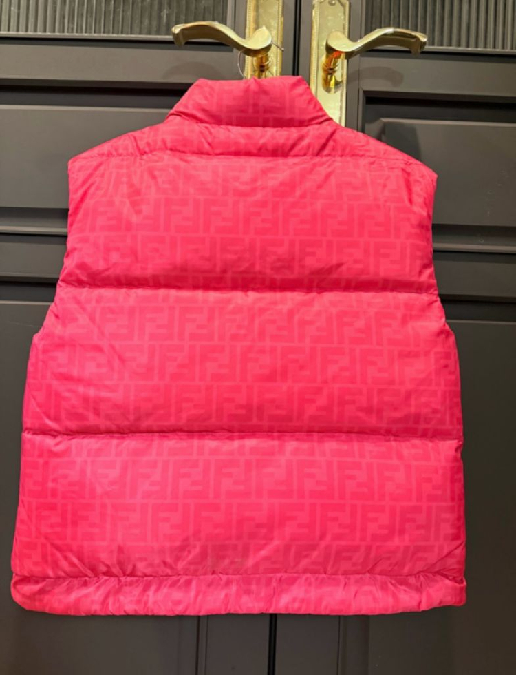 펜디키즈리버시블 패딩조끼 (블랙+핫핑) 이미지