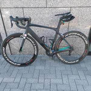 트렉 마돈9.2 로드자전거 이미지