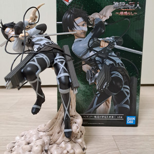 일괄) 땅울림 리바이 B상, 메모리얼카드 진격의거인 피규어 이치방쿠지 제일복권 이미지