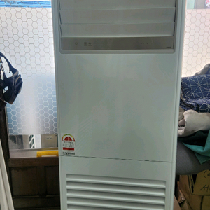 삼성 40평 스텐드 인버터 냉난방기 25년식 팝니다 이미지