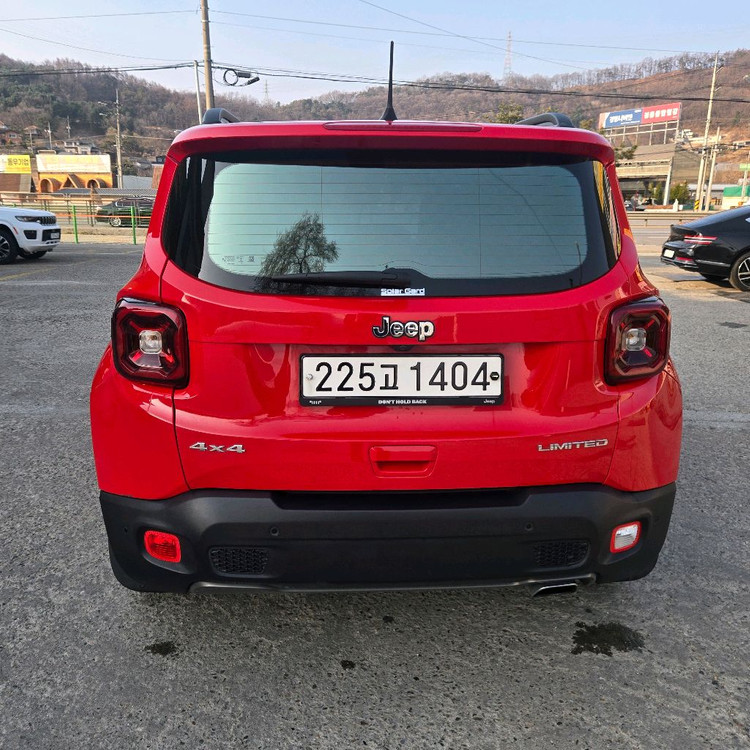 중형 SUV 지프 레니게이드 2020년식 이미지