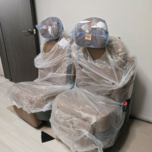 스타리아7인승 라운지 2열 릴렉션시트 이미지