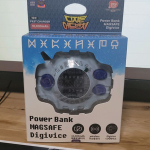 디지바이스 맥세이프 보조배터리 개봉 이미지