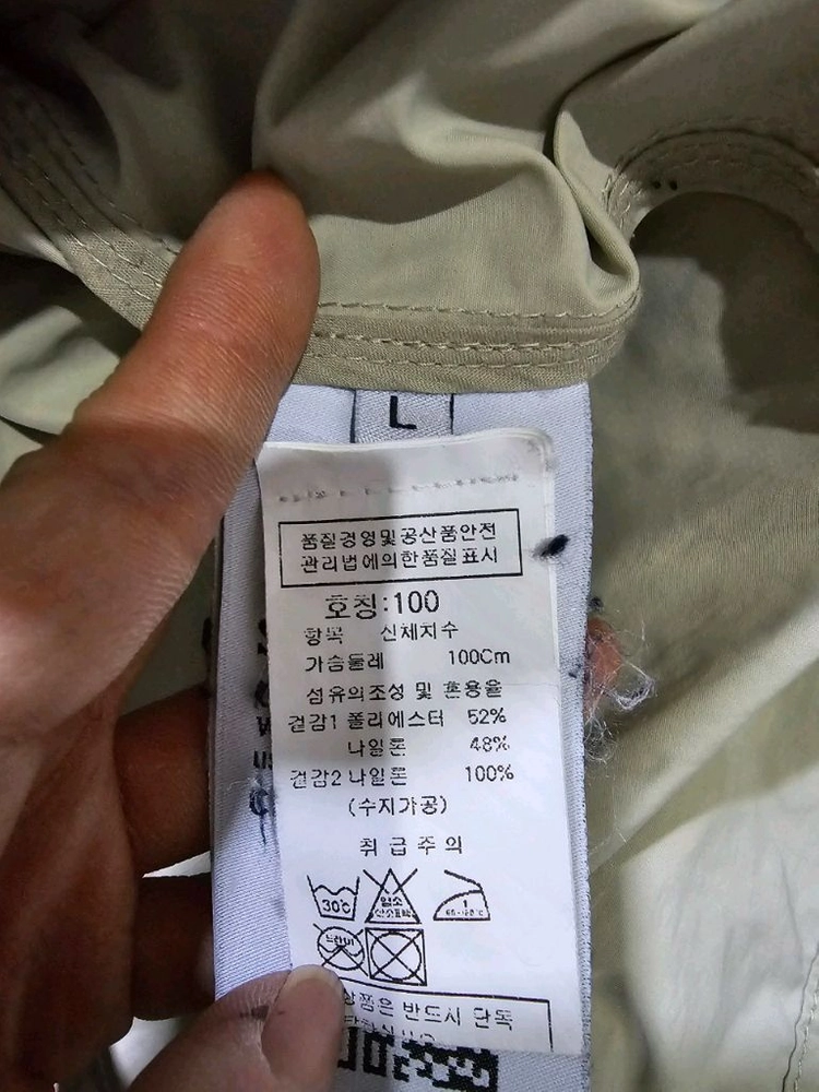 정품 스톤아일랜드 마이크로 랩스 카코트 100 / L 이미지