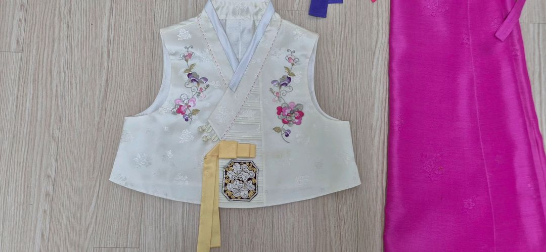 여성 한복세트 이미지