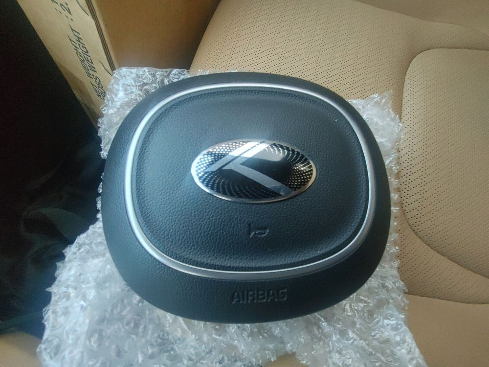 카니발 차량 KA4 4세대 핸들 K50F 에어백 부품입니다 이미지