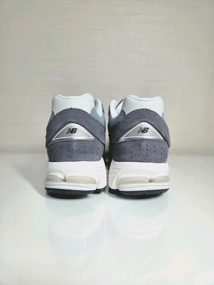 (새상품) 뉴발란스 2002 클래식 운동화 그레이블루 이미지