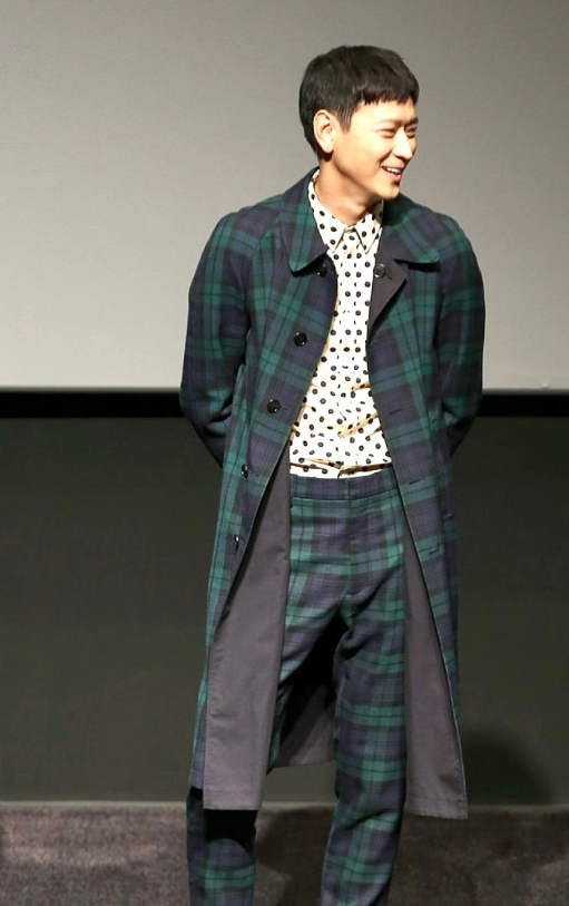 버버리 리버시블 강동원 코트 50 사이즈 팝니다 이미지