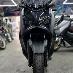 야마하 xmax300 24년식 상태극상 배달셋팅 이미지