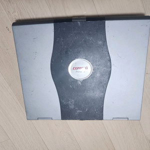 Compaq 펜티엄3 노트북 이미지