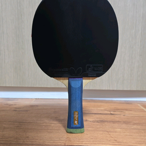 닛타쿠 하야타 히나 H2 라켓 이미지