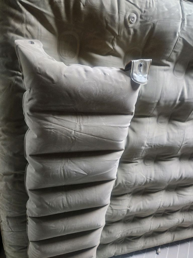 스위스알파인클럽 아틀라스 트윈 에어매트 하나만 팝니다 이미지