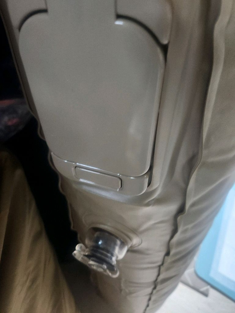 스위스알파인클럽 아틀라스 트윈 에어매트 하나만 팝니다 이미지