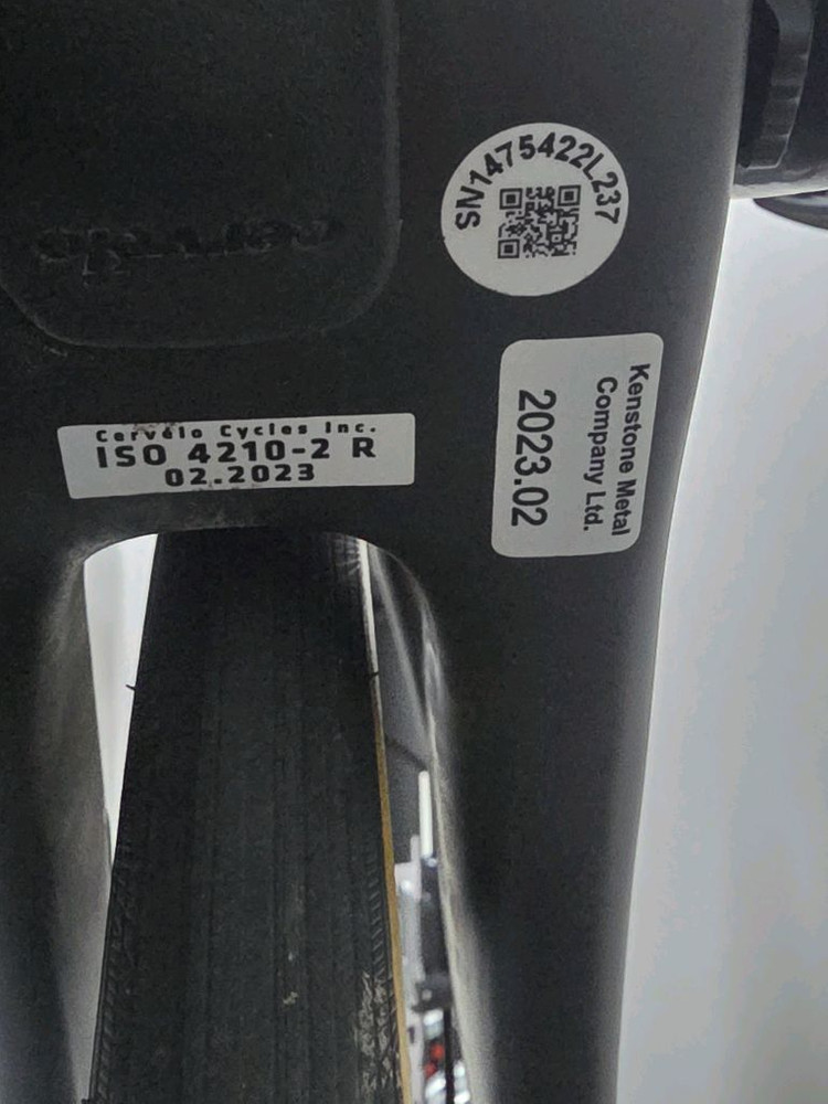 23년식 써벨로S5 파이브블랙 스램레드 완차판매 이미지