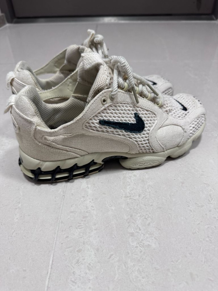 나이키 x 스투시 에어 줌 스피리돈 케이지 2 파슬 255 이미지