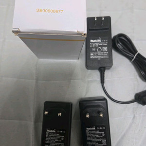 마끼다 정품 12V AC DC 전용 어댑터 이미지