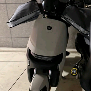 세그웨이 나인봇 f90m 이미지