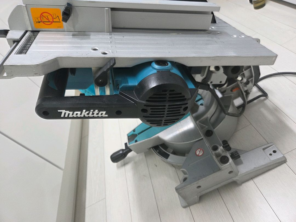 마끼다 정품 테이블쏘 12인치 탁상윈형톱 LH1201FL 디월트 DCS361 DCS727 무선 슬라이딩 각도절단기 이미지