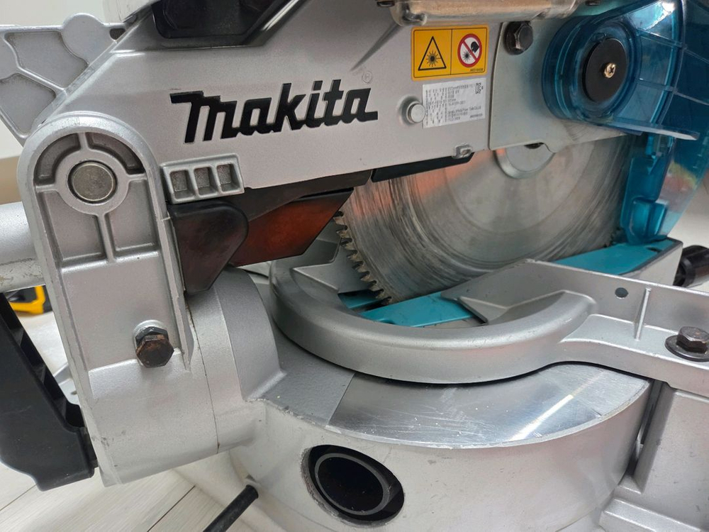 마끼다 정품 테이블쏘 12인치 탁상윈형톱 LH1201FL 디월트 DCS361 DCS727 무선 슬라이딩 각도절단기 이미지