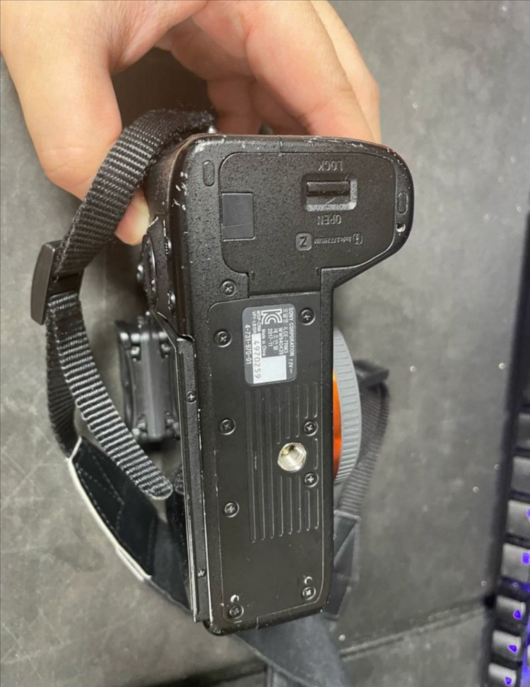 SONY 미러리스 A7R3 이미지