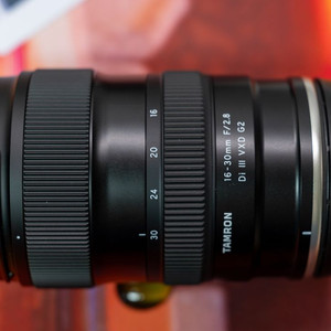 탐론 1630mm F2.8 니콘Z 렌즈 이미지