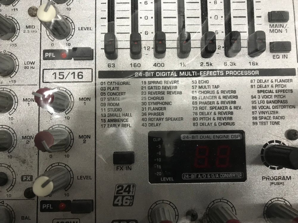 베링거 유로파워 PMH 3000 ( 파워드믹서) 이미지