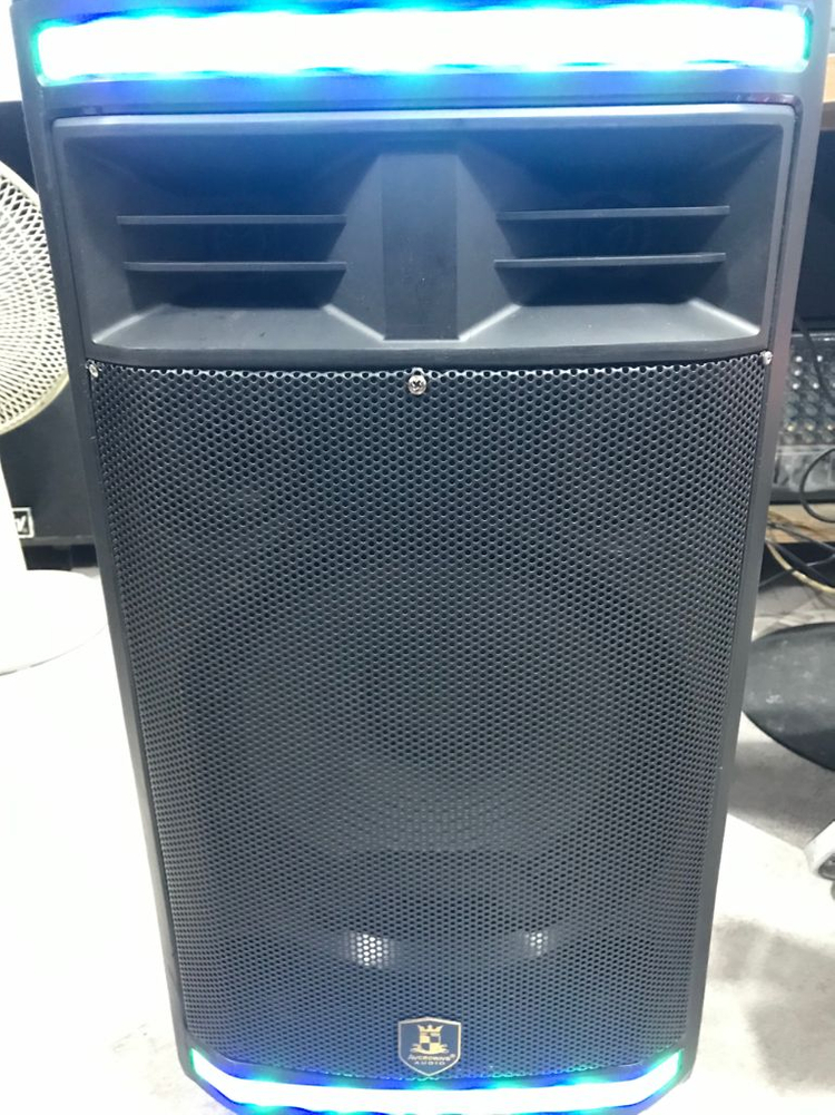 AVCROWNS CH-126 이동식스피커 이미지