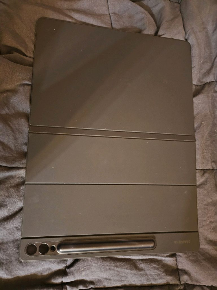 삼성 갤럭시탭 S9 플러스 키보드 케이스 북커버 이미지