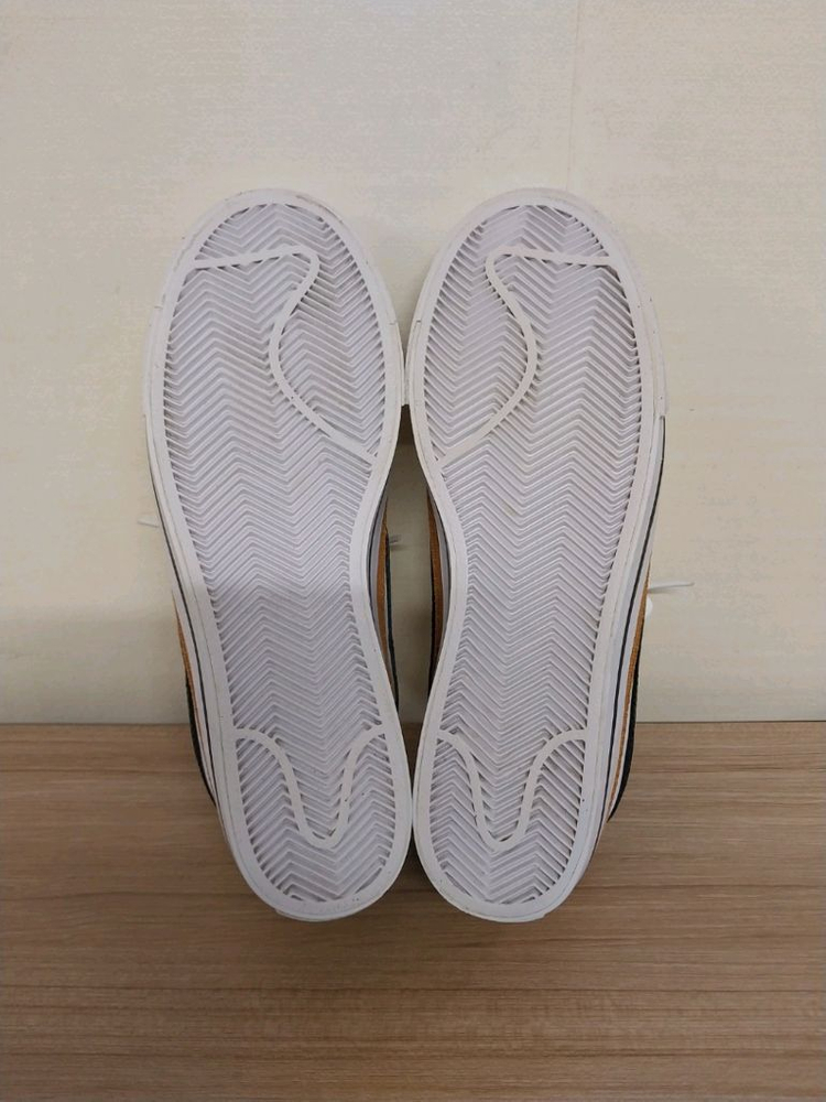 여성 나이키 코트 레거시 넥스트 네이처 운동화 (240) 이미지