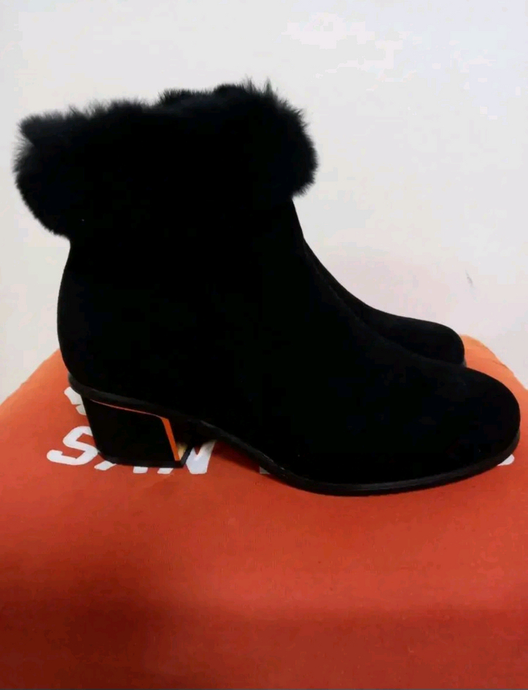 여성 스웨이드 토끼털 앵클부츠 (245) 이미지