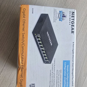 넷기어 기가비트 8포트 스위치허브 이미지