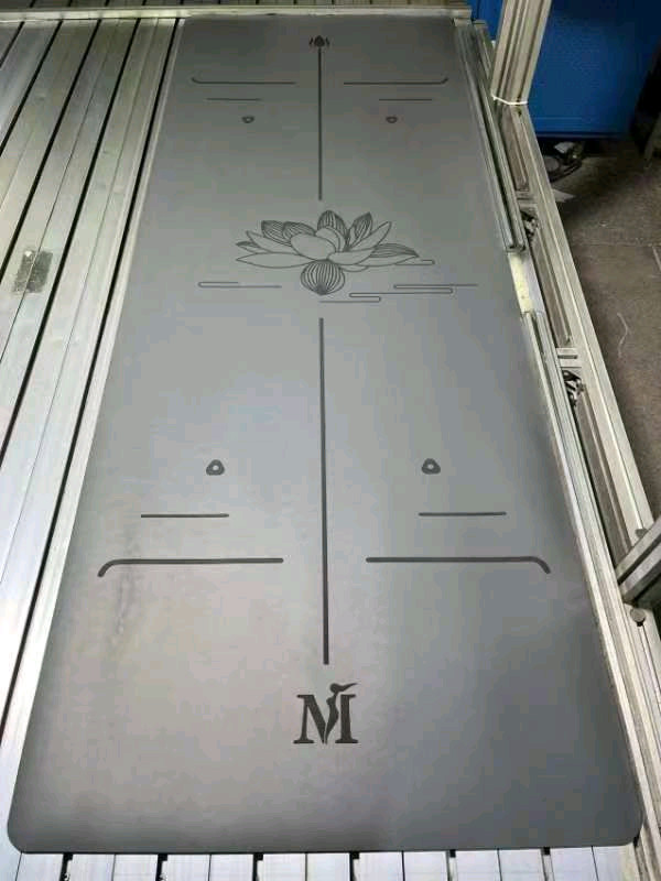 요가매트각인기 넓은면적 레이저각인기 이미지