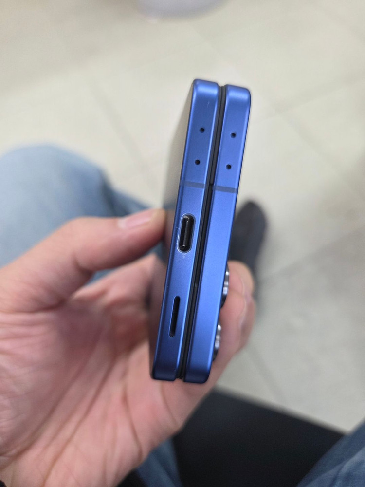 [68만] S급 256기가 갤럭시Z플립7 블루 선물폰 효도폰 이미지